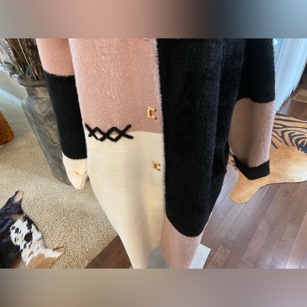 Alpaca Jacket - Picture 6 of 8